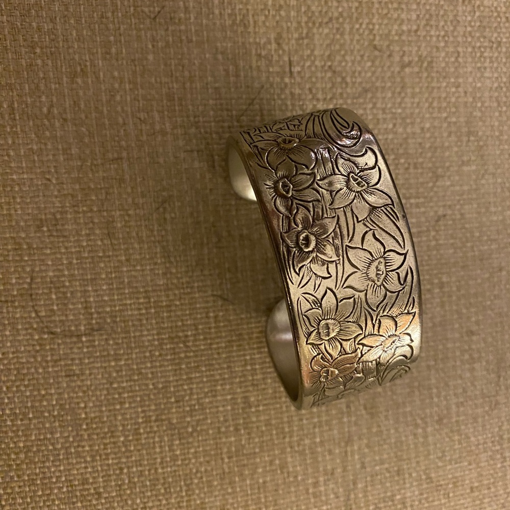 Pretty etched pewter cuff